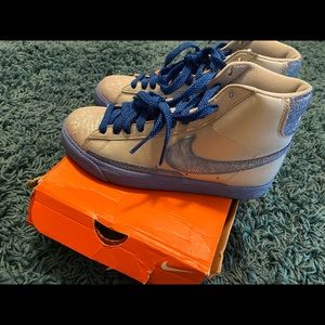 Nike Blazer High (WMNS)